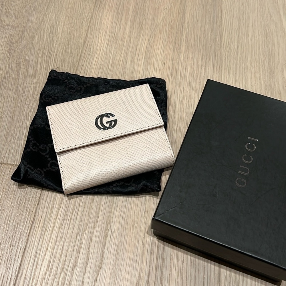 Gucci wallet in beige leather - Picture 3 of 12